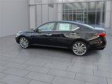 New 2025 Nissan Altima 2.5 SL image 6