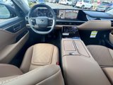 New 2025 INFINITI QX80 Luxe image 2