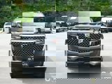 Used 2022 Cadillac Escalade ESV Luxury image 2
