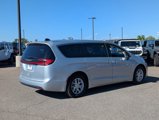 Used 2023 Chrysler Pacifica Touring-L image 5