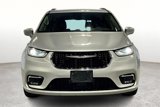 Used 2022 Chrysler Pacifica Touring-L image 4