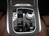 New 2026 BMW X5 xDrive50e w/ Executive Package image 3