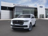 New 2025 Lincoln Navigator Reserve image 2