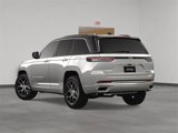 New 2025 Jeep Grand Cherokee Summit image 3