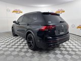 Used 2024 Volkswagen Tiguan SE R-Line image 3