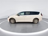 New 2025 Chrysler Voyager LX image 5
