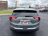 Used 2024 GMC Terrain SLE image 4
