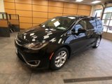 Used 2018 Chrysler Pacifica Touring Plus w/ Tire & Wheel Group image 3