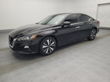 Used 2021 Nissan Altima 2.5 SV image 2