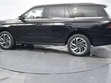 New 2025 Lincoln Navigator Reserve image 2