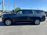 Used 2023 Chevrolet Suburban Premier image 4