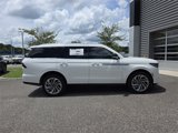 New 2025 Lincoln Navigator Reserve image 2