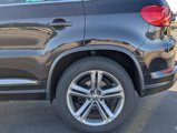 Used 2017 Volkswagen Tiguan Sport image 4