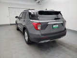 Used 2023 Ford Explorer XLT w/ Equipment Group 202A image 5