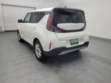 Used 2023 Kia Soul LX w/ LX Technology Package image 6