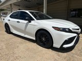 Used 2021 Toyota Camry SE w/ Convenience Package image 2