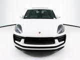 Certified 2024 Porsche Macan image 6