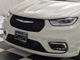 Used 2021 Chrysler Pacifica Touring-L image 4