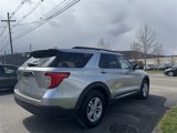 Used 2020 Ford Explorer XLT image 3