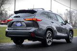 Used 2022 Toyota Highlander XLE image 5