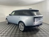 New 2025 Land Rover Range Rover Long Wheelbase Autobiography image 3