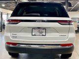 Used 2023 Jeep Grand Cherokee Laredo image 4