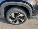 Used 2024 Volkswagen Taos SE w/ Panoramic Sunroof Package image 4