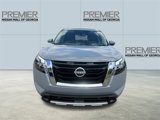 New 2025 Nissan Pathfinder Platinum image 2