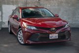 Used 2019 Toyota Camry LE image 2