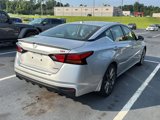Used 2023 Nissan Altima 2.0 SR image 5