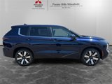 New 2025 Mitsubishi Outlander SE image 4