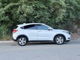 Used 2016 Honda HR-V EX image 4