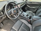 Certified 2025 Porsche Macan image 4