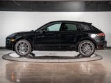 Certified 2025 Porsche Macan Turbo image 2