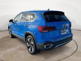 Certified 2024 Volkswagen Taos SE image 3