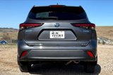 Used 2024 Toyota Highlander XLE image 6