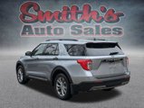 Used 2021 Ford Explorer XLT w/ Equipment Group 202A image 4