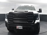 Used 2025 GMC Sierra 2500 SLE w/ SLE Value Package; image 4