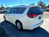 Used 2019 Chrysler Pacifica Touring-L image 4