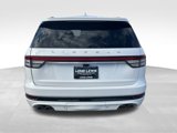 Used 2023 Lincoln Aviator Reserve w/ Equipment Group 201A image 5