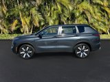 New 2025 Mitsubishi Outlander SE image 2