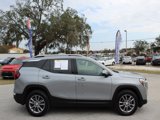 Used 2024 GMC Terrain SLT image 6