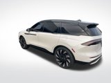 Used 2024 Lincoln Nautilus Reserve w/ Jet Appearance Package (87T) image 5
