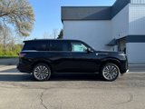 New 2025 INFINITI QX80 Sensory image 2