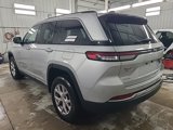 Used 2022 Jeep Grand Cherokee Limited image 4
