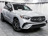 Used 2025 Mercedes-Benz GLC 350e 4MATIC image 3