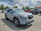 New 2025 Nissan Pathfinder Platinum w/ Cargo Package image 3