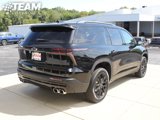 New 2026 Chevrolet Traverse LT w/ Midnight/Sport Edition image 4