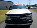 Used 2005 Chevrolet Silverado 2500 LS w/ Snow Plow Prep Package image 3