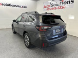 Used 2022 Subaru Outback Premium image 5